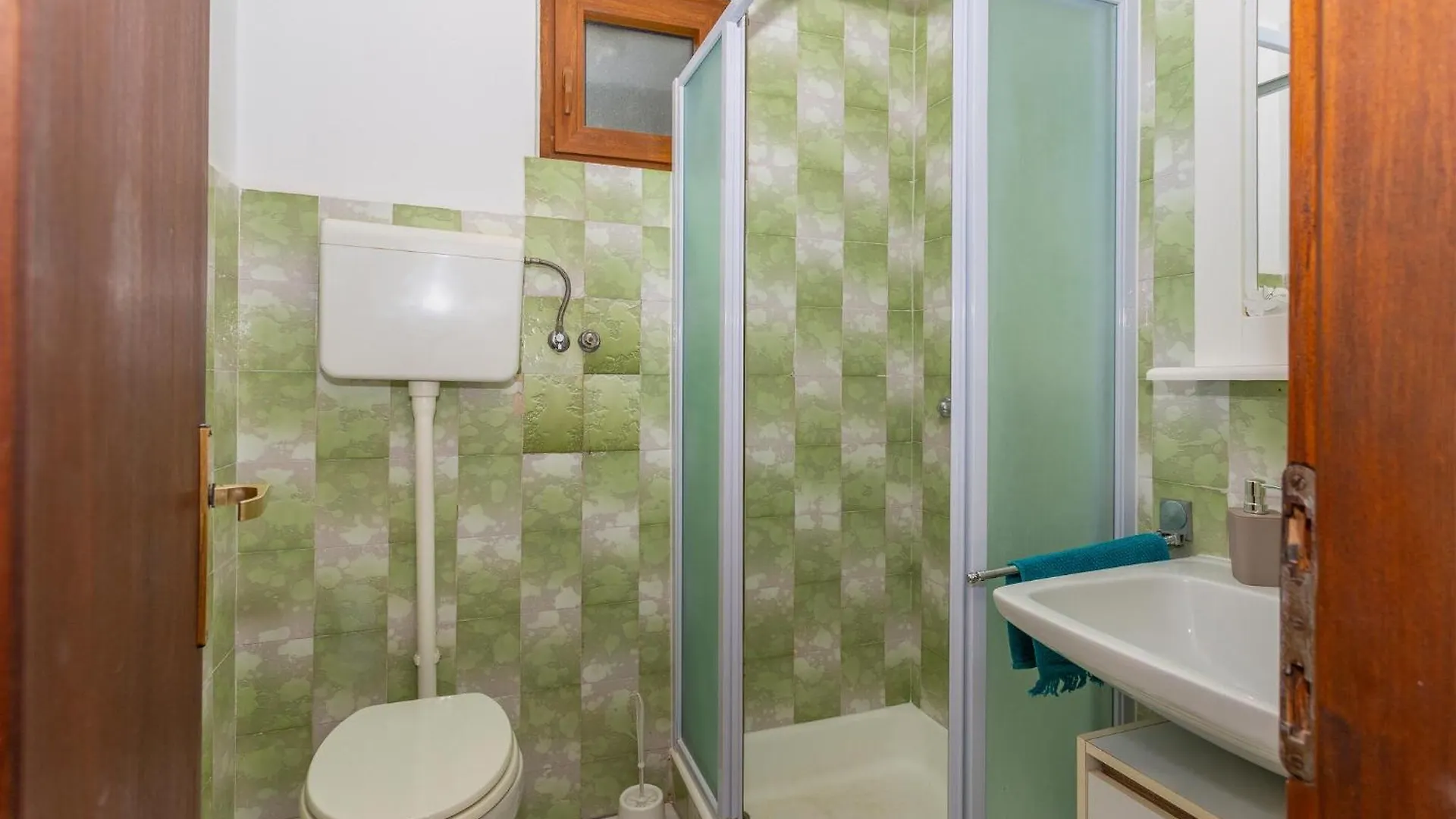 2 Bedroom Amazing Apartment In Dramalj